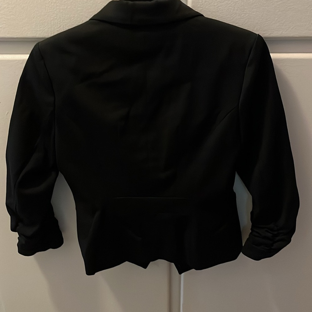 Express 3/4 Rouched Sleeve Jacket - Picture 6 of 10